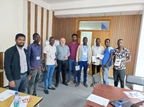 Ak'mo wandi kitaba giwa