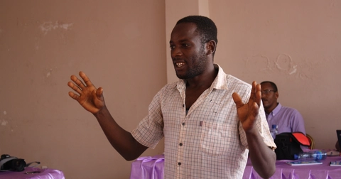 Guzuni biashmora ellini diya